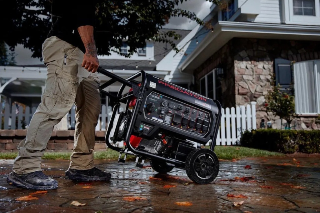 Predator 13,000 Watt Tri-Fuel Portable Generator with Remote Start and CO SECURE® Technology, photo 7 of 8